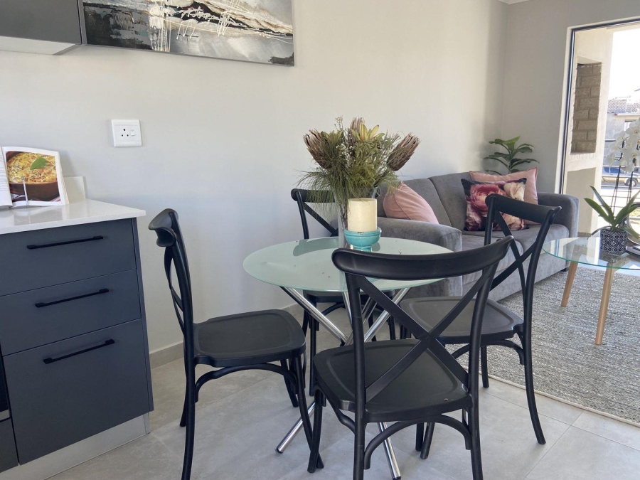 2 Bedroom Property for Sale in Parklands East Western Cape